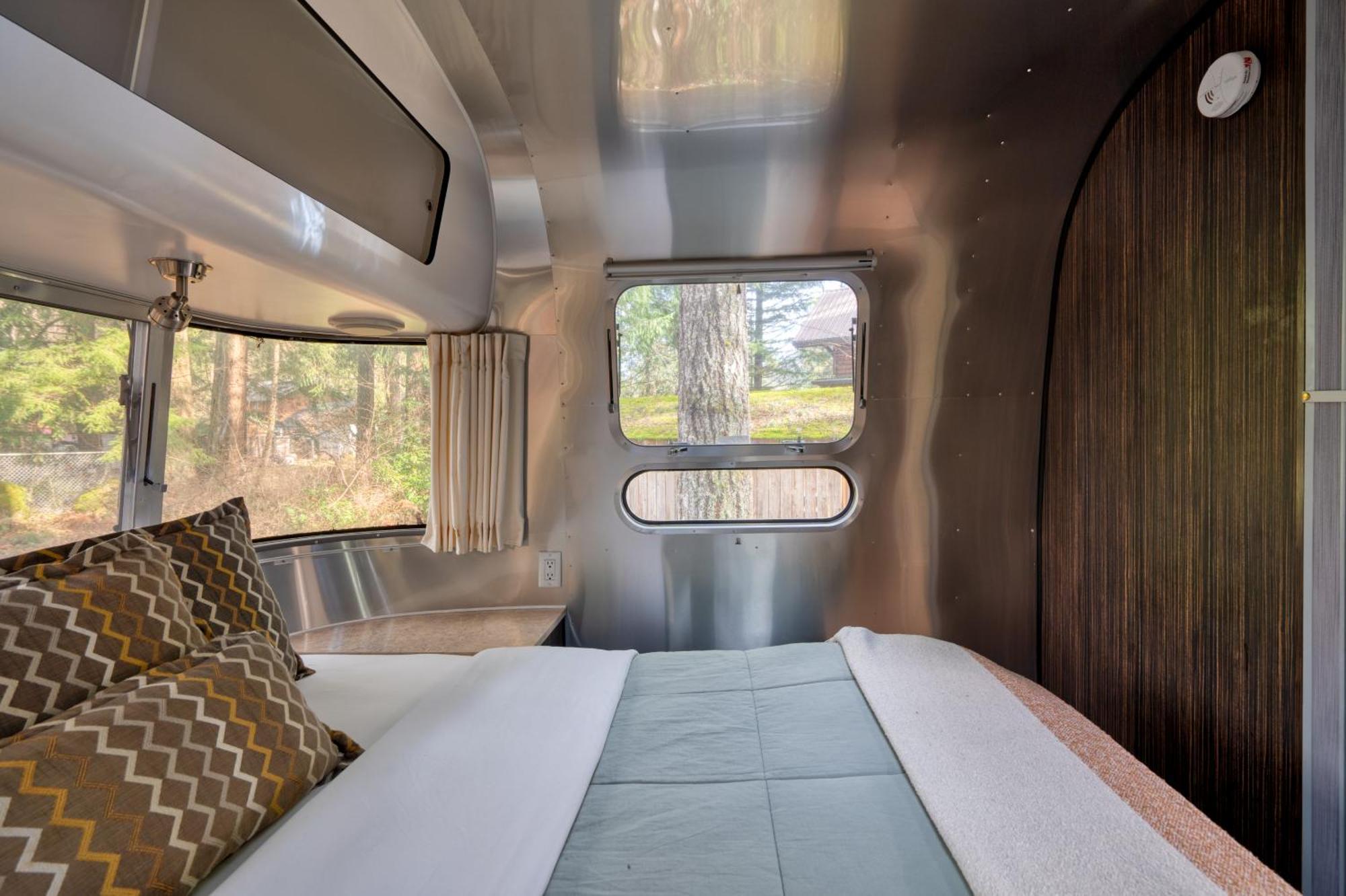 Mt Hood Log Cabin! Fresh Remodel With Airstream 2 Villa Mount Hood Village Eksteriør billede