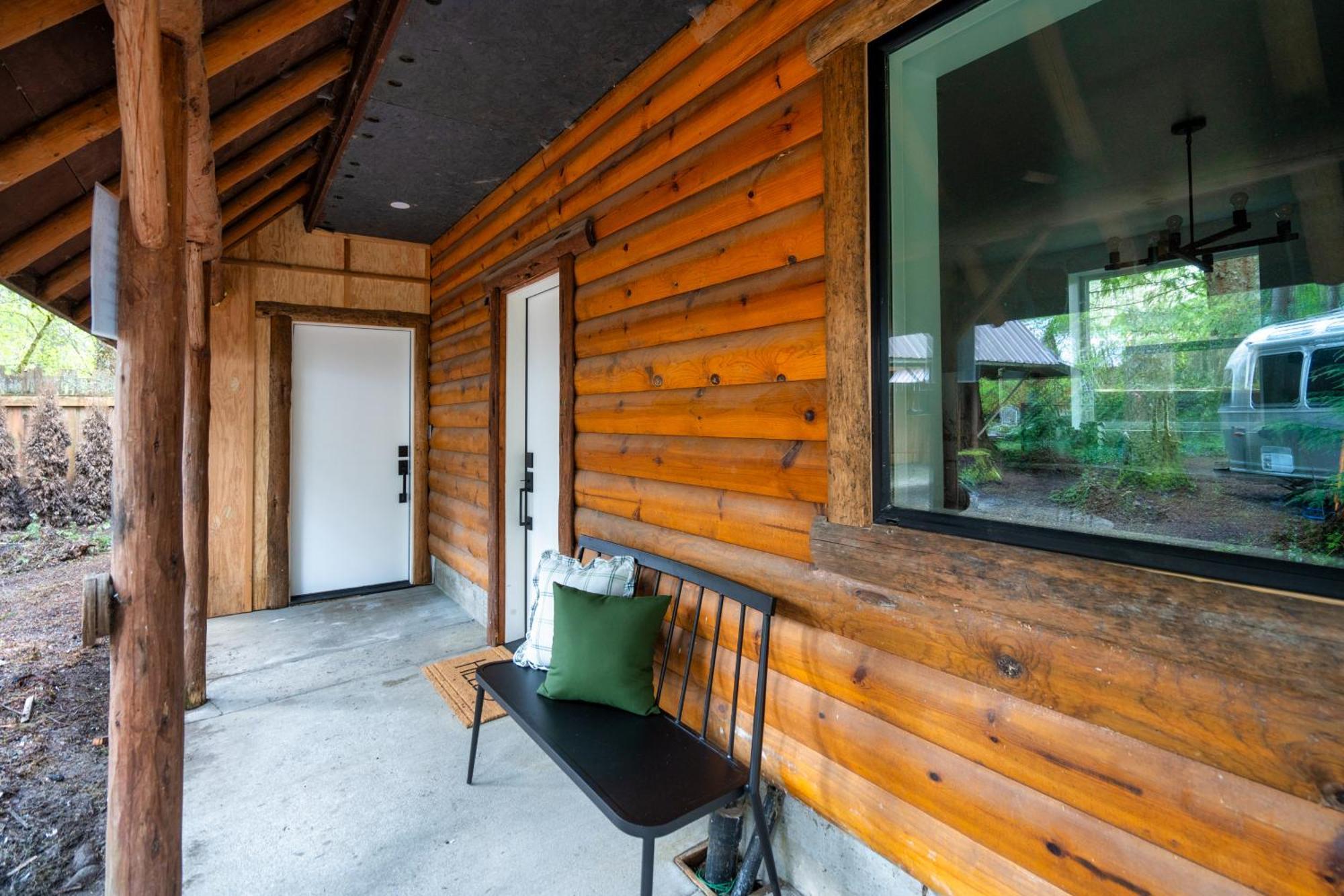 Mt Hood Log Cabin! Fresh Remodel With Airstream 2 Villa Mount Hood Village Eksteriør billede